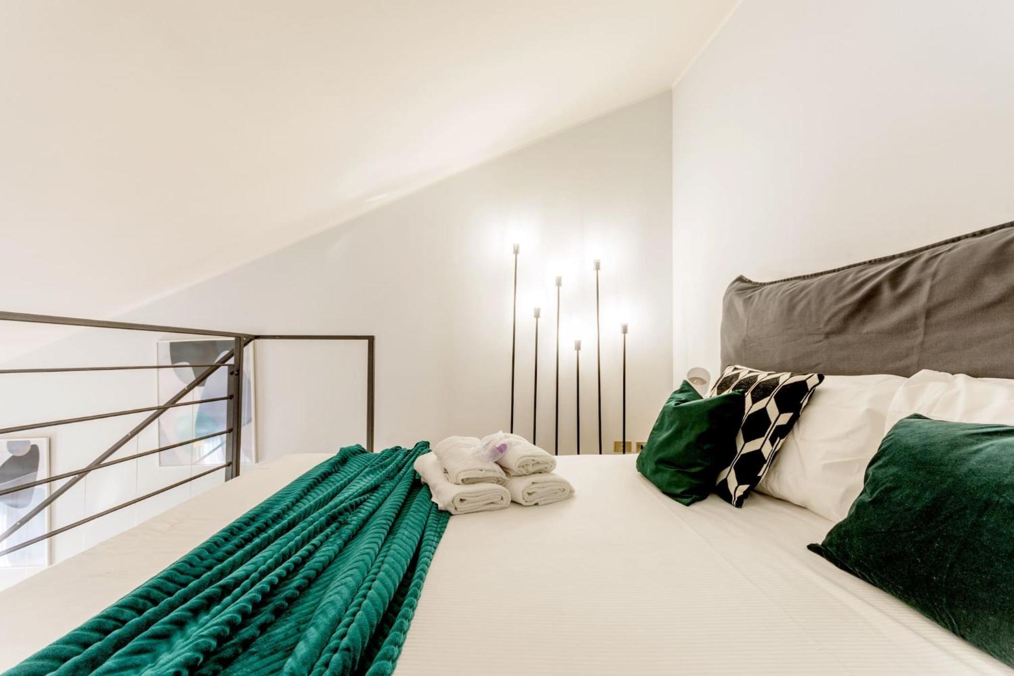 Lovely Apartments In The Hearth Of Brera By Rentopolis Milano Dış mekan fotoğraf